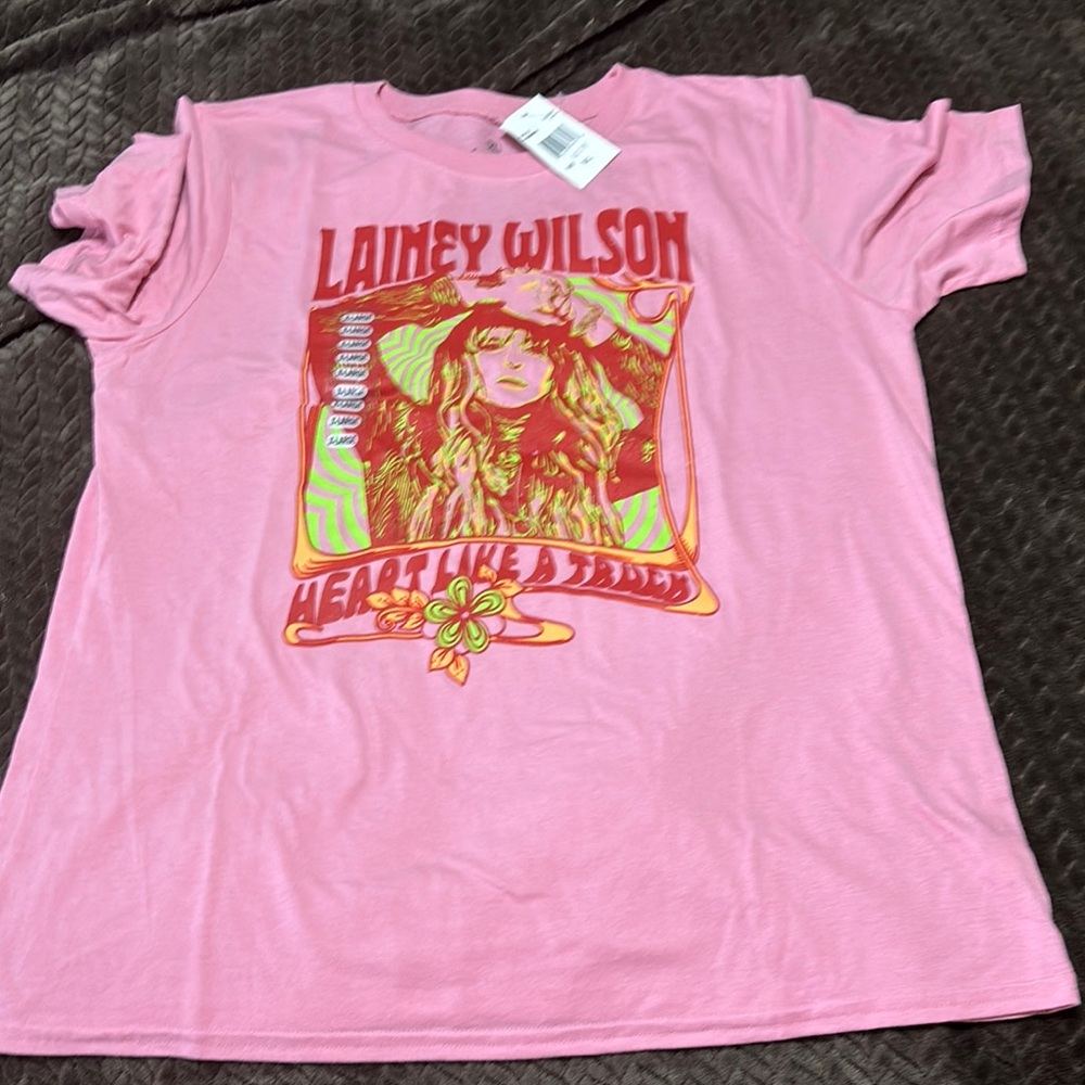 Pink Lainey Wilson Graphic T-Shirt - Picture 4 of 4
